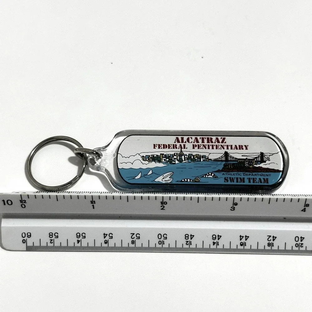 Alcatraz Swim Team Keychain‎ Unisex OS Blue Excellent Vintage Souvenir